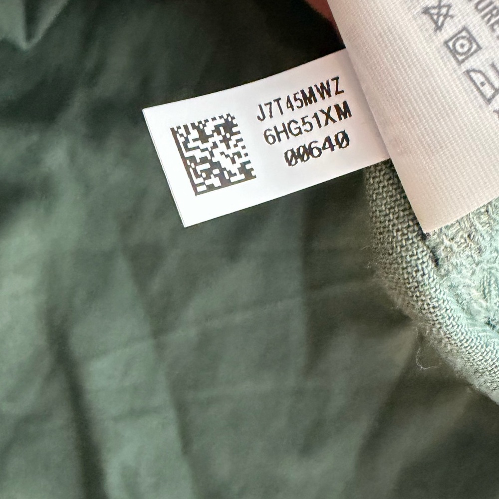 NWT Aerie Faded Boyfriend Button Down - Picture 11 of 11